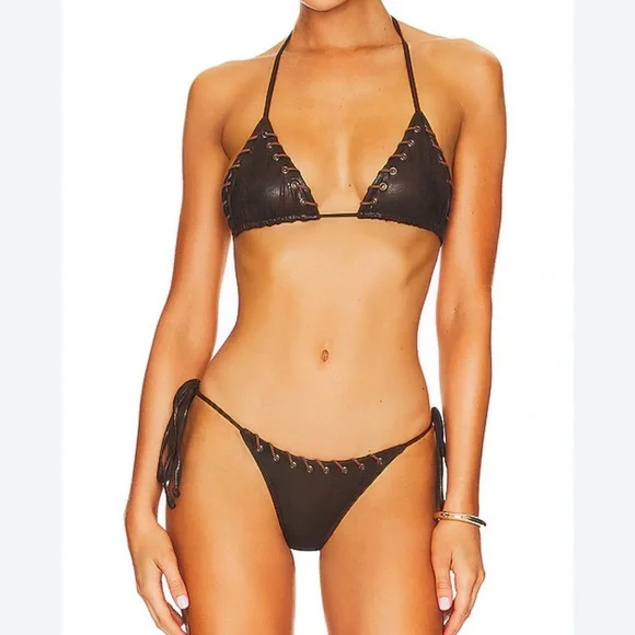 Frankie’s bikini - Picture 1 of 2